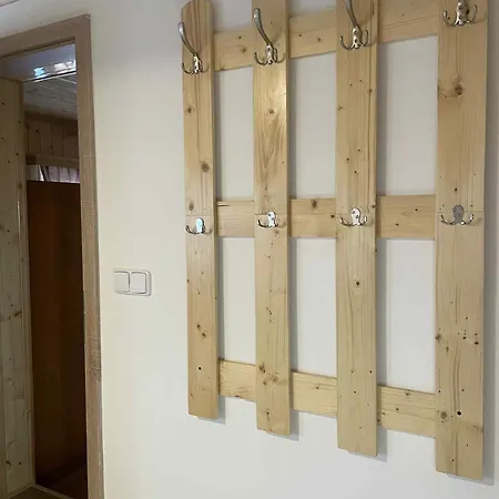 U Náměstí Chřibská