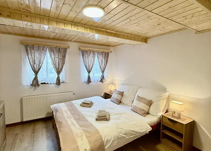 U Namesti Apartment